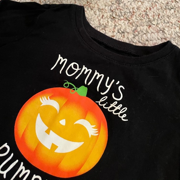 Lot of 2 Halloween Children’s Place long-sleeved shirts-Size 18-24 mo - Picture 10 of 12